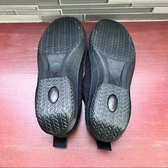 Arcopedico Size 39 Made in Portugal insoles replaced with comfortable thick ones - Picture 3 of 7